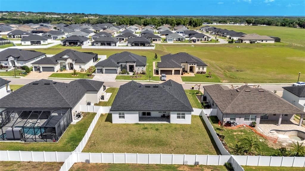 На продажу: $594,900 (4 спален, 3 ванн, 2280 Квадратных фут)