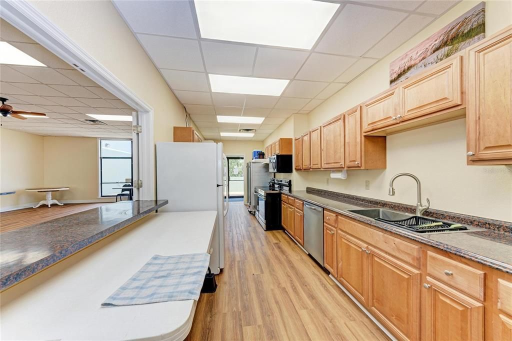 En Venta: $289,000 (3 camas, 2 baños, 1050 Pies cuadrados)