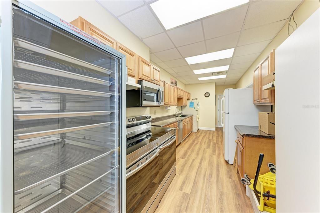 En Venta: $289,000 (3 camas, 2 baños, 1050 Pies cuadrados)