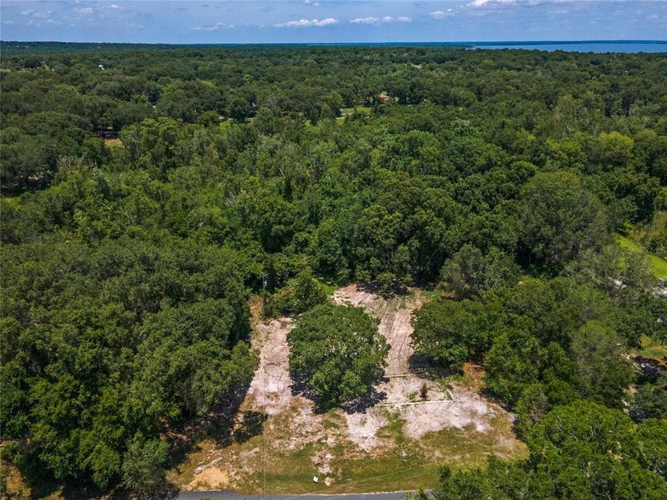 На продажу: $274,900 (1.25 acres)