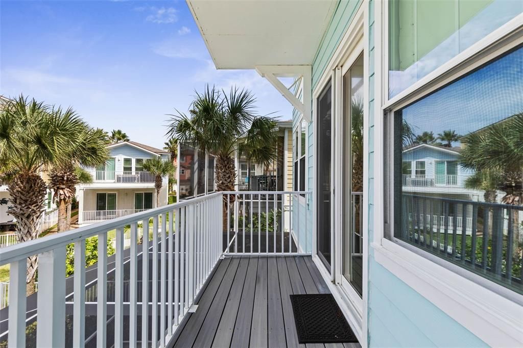 For Rent: $4,995 (4 beds, 3 baths, 2749 Square Feet)