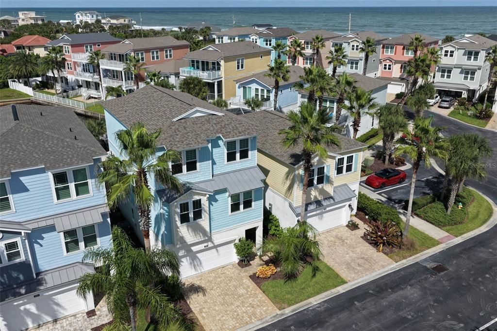 For Rent: $4,995 (4 beds, 3 baths, 2749 Square Feet)