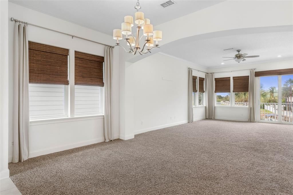 For Rent: $4,995 (4 beds, 3 baths, 2749 Square Feet)