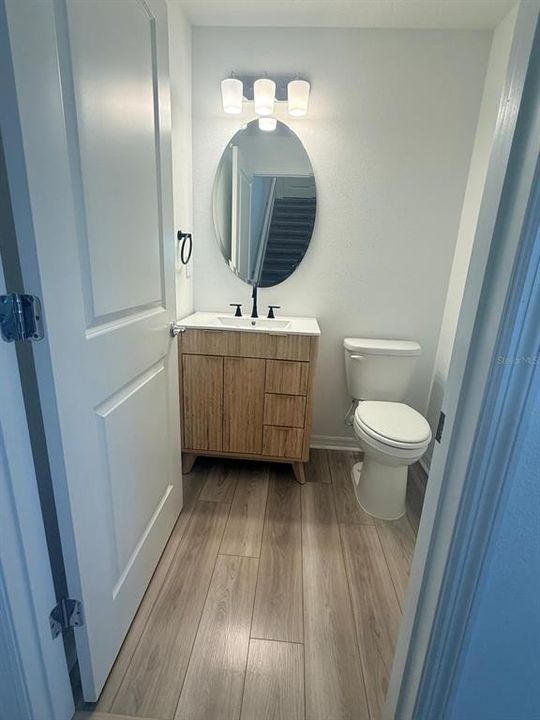 Activo con contrato: $2,850 (3 camas, 2 baños, 1652 Pies cuadrados)