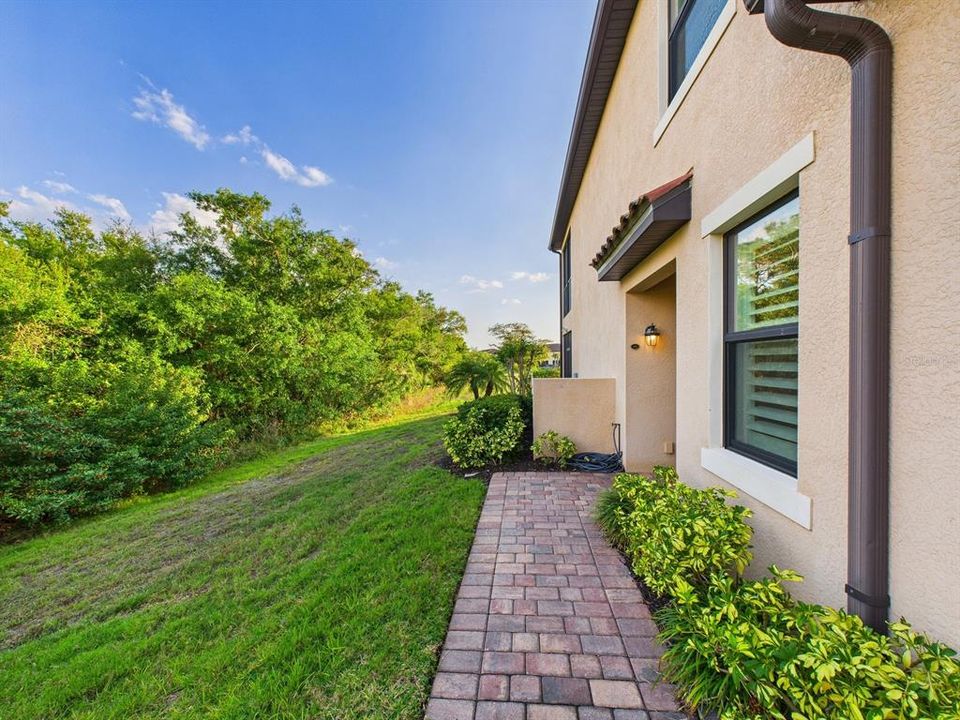 En Venta: $372,000 (3 camas, 2 baños, 1706 Pies cuadrados)