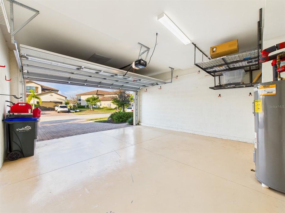 En Venta: $372,000 (3 camas, 2 baños, 1706 Pies cuadrados)