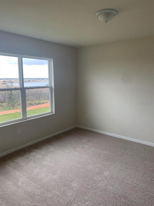 В аренду: $2,700 (4 спален, 2 ванн, 1580 Квадратных фут)