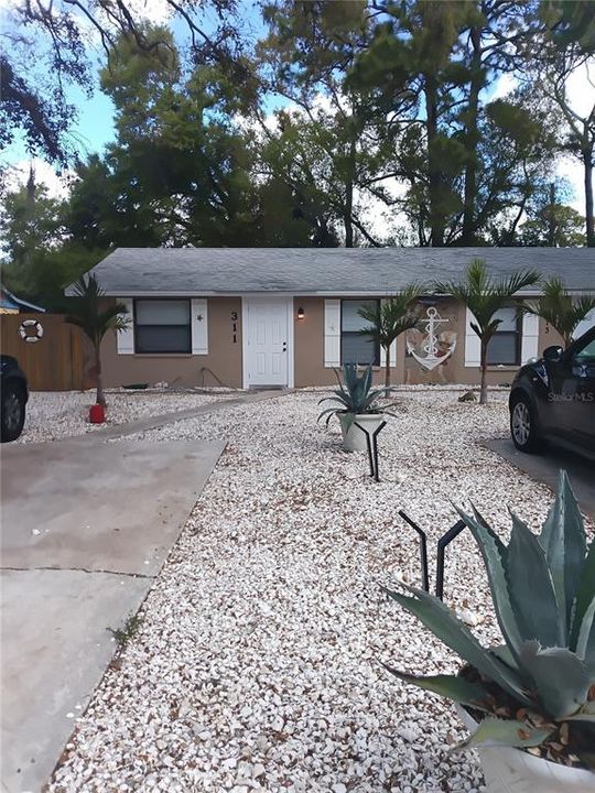 Active With Contract: $499,000 (6 beds, 0 baths, 1980 Square Feet)
