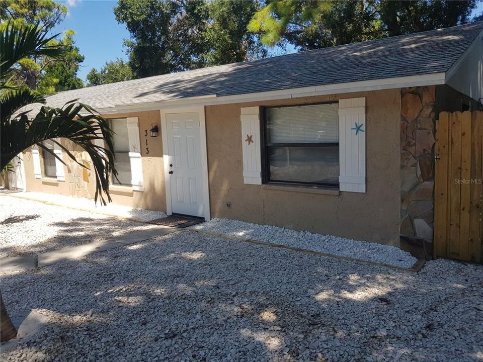 Active With Contract: $499,000 (6 beds, 0 baths, 1980 Square Feet)