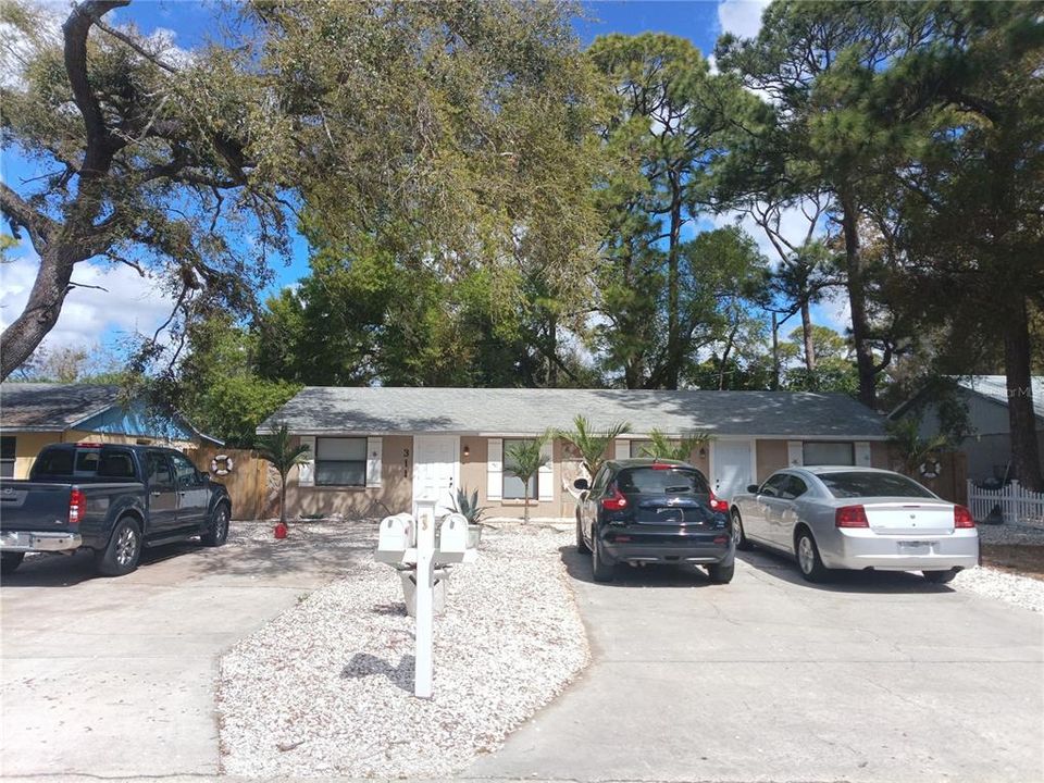 Active With Contract: $499,000 (6 beds, 0 baths, 1980 Square Feet)