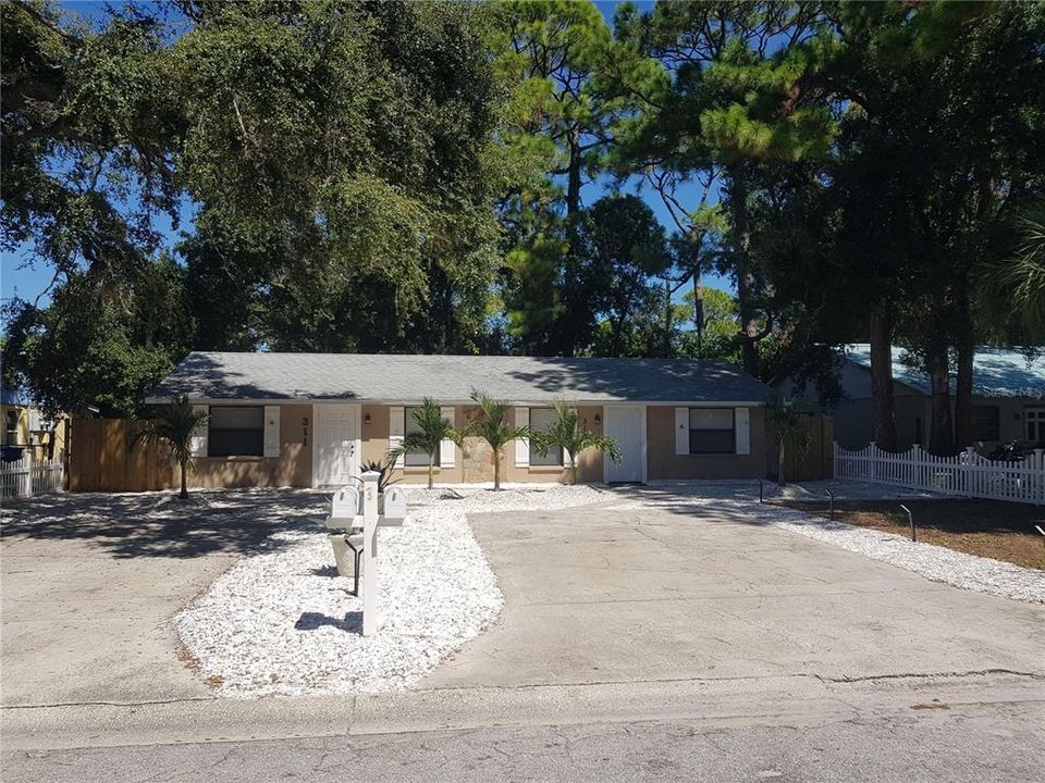 Active With Contract: $499,000 (6 beds, 0 baths, 1980 Square Feet)