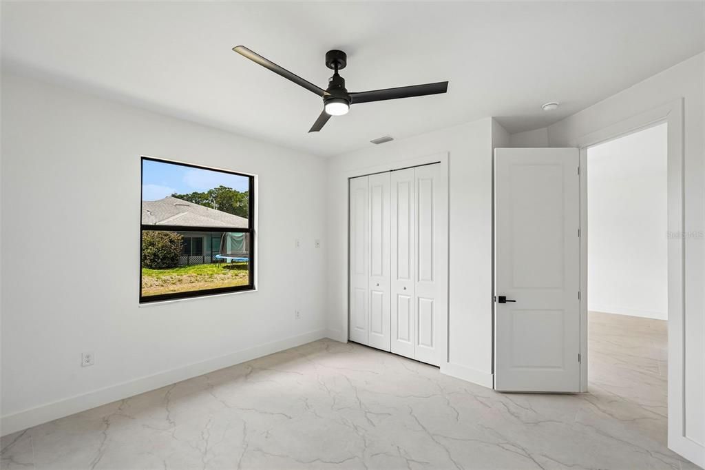En Venta: $520,000 (6 camas, 0 baños, 2400 Pies cuadrados)