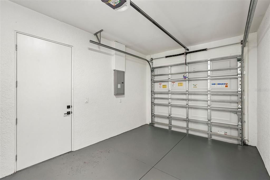 En Venta: $520,000 (6 camas, 0 baños, 2400 Pies cuadrados)