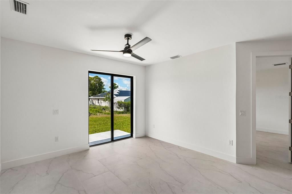 En Venta: $520,000 (6 camas, 0 baños, 2400 Pies cuadrados)