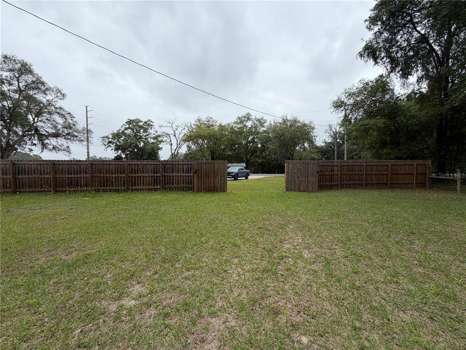 For Sale: $199,900 (0 beds, 0 baths, 828 Square Feet)