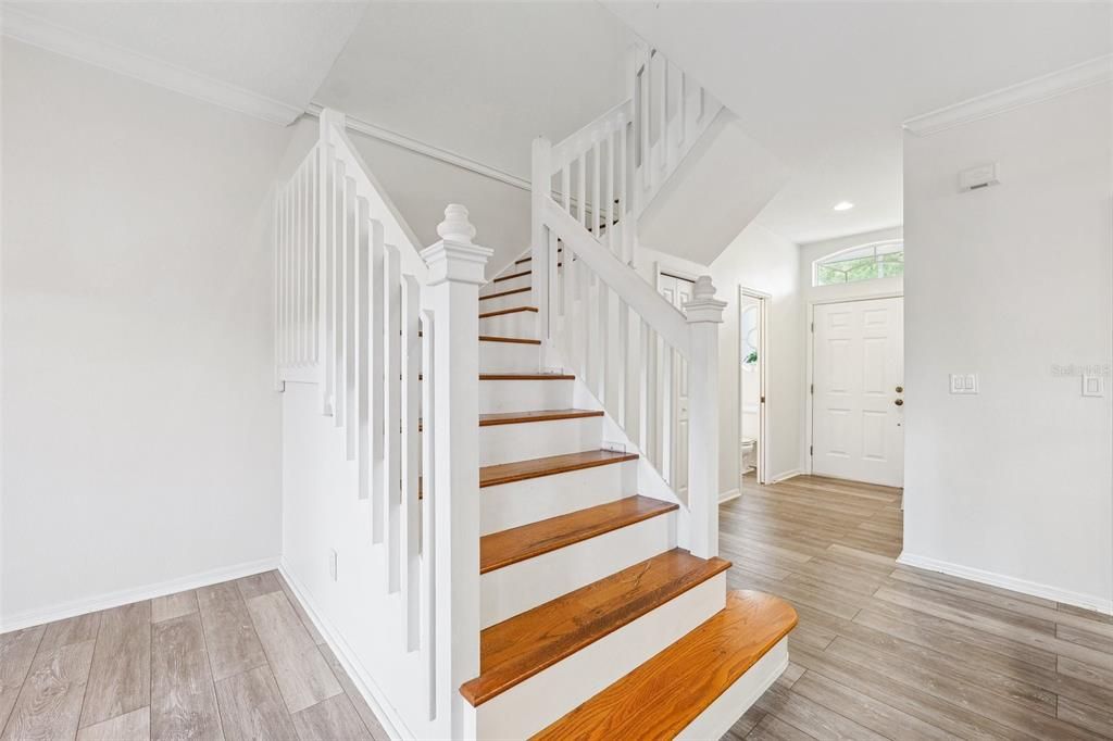 En Venta: $335,000 (3 camas, 2 baños, 1600 Pies cuadrados)