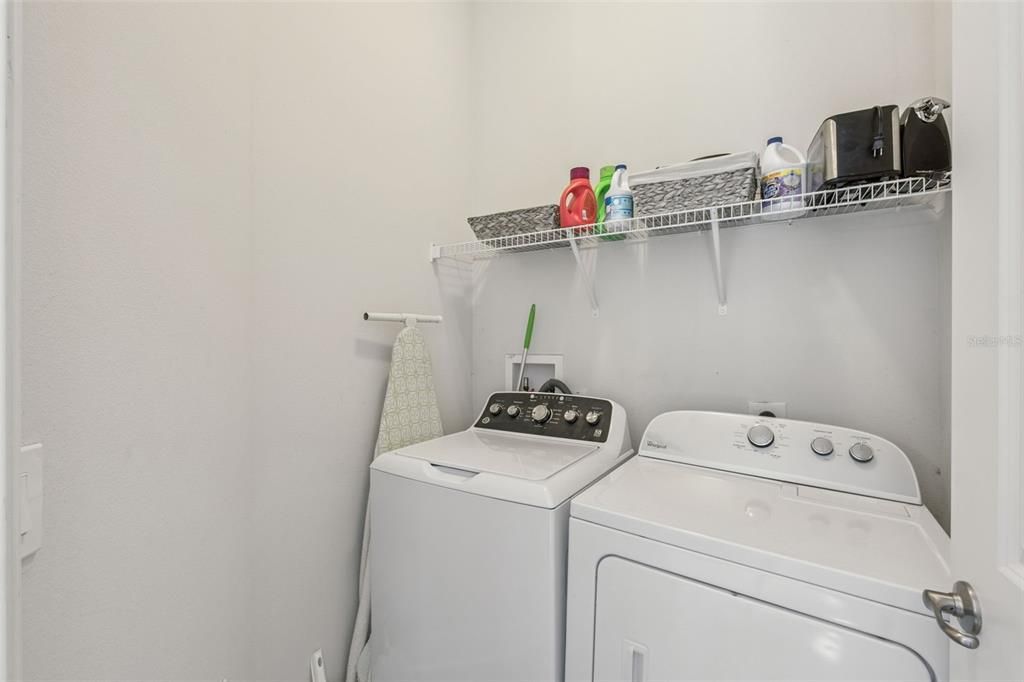For Sale: $399,900 (3 beds, 2 baths, 1817 Square Feet)