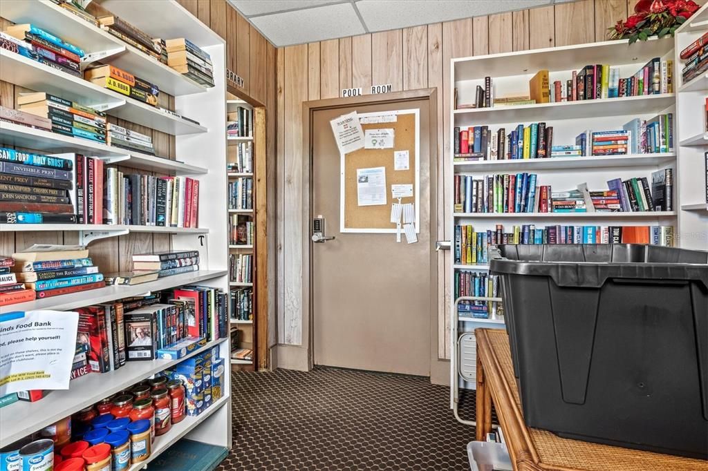 For Sale: $139,900 (2 beds, 2 baths, 1152 Square Feet)