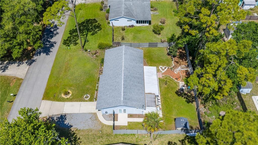 For Sale: $299,900 (4 beds, 2 baths, 1564 Square Feet)
