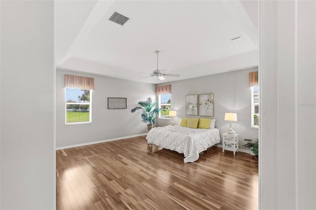 En Venta: $725,000 (3 camas, 2 baños, 2159 Pies cuadrados)