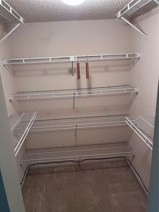 На продажу: $114,412 (2 спален, 2 ванн, 1050 Квадратных фут)