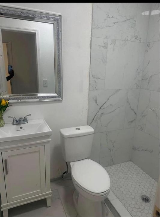 В аренду: $1,600 (2 спален, 1 ванн, 1644 Квадратных фут)