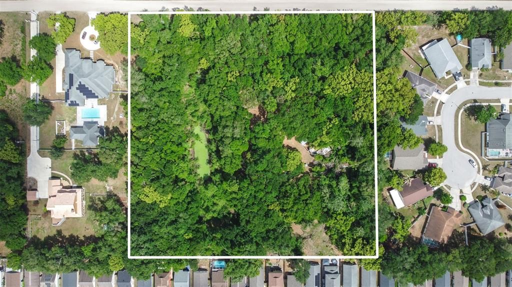 En Venta: $525,000 (5.10 acres)