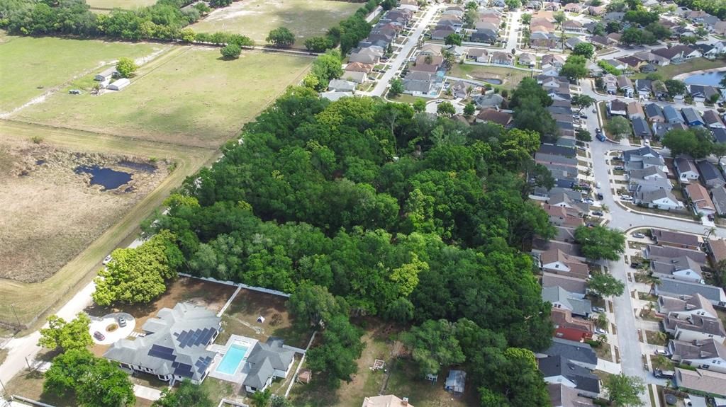 En Venta: $525,000 (5.10 acres)