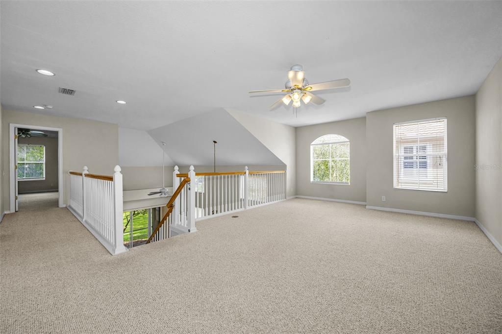 На продажу: $469,900 (3 спален, 2 ванн, 2027 Квадратных фут)