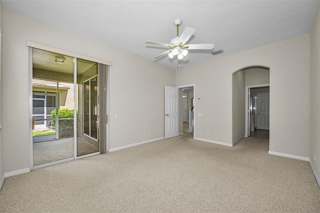 На продажу: $469,900 (3 спален, 2 ванн, 2027 Квадратных фут)