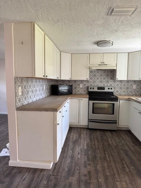 For Rent: $1,350 (2 beds, 1 baths, 1056 Square Feet)
