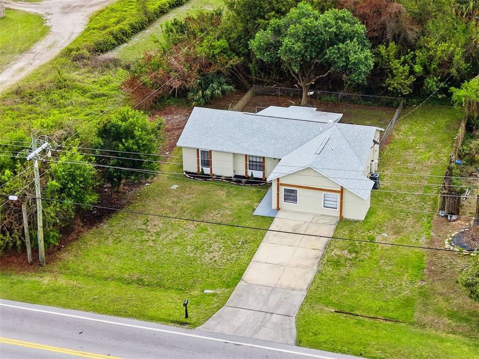 For Sale: $329,900 (4 beds, 3 baths, 1602 Square Feet)
