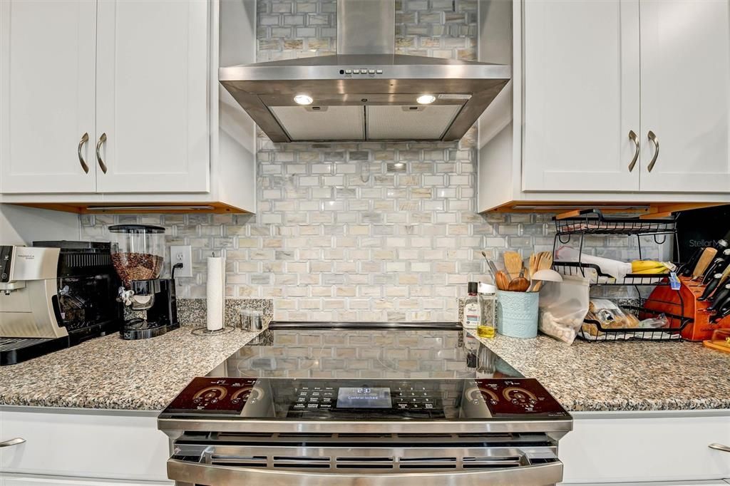 En Venta: $533,450 (4 camas, 3 baños, 2270 Pies cuadrados)