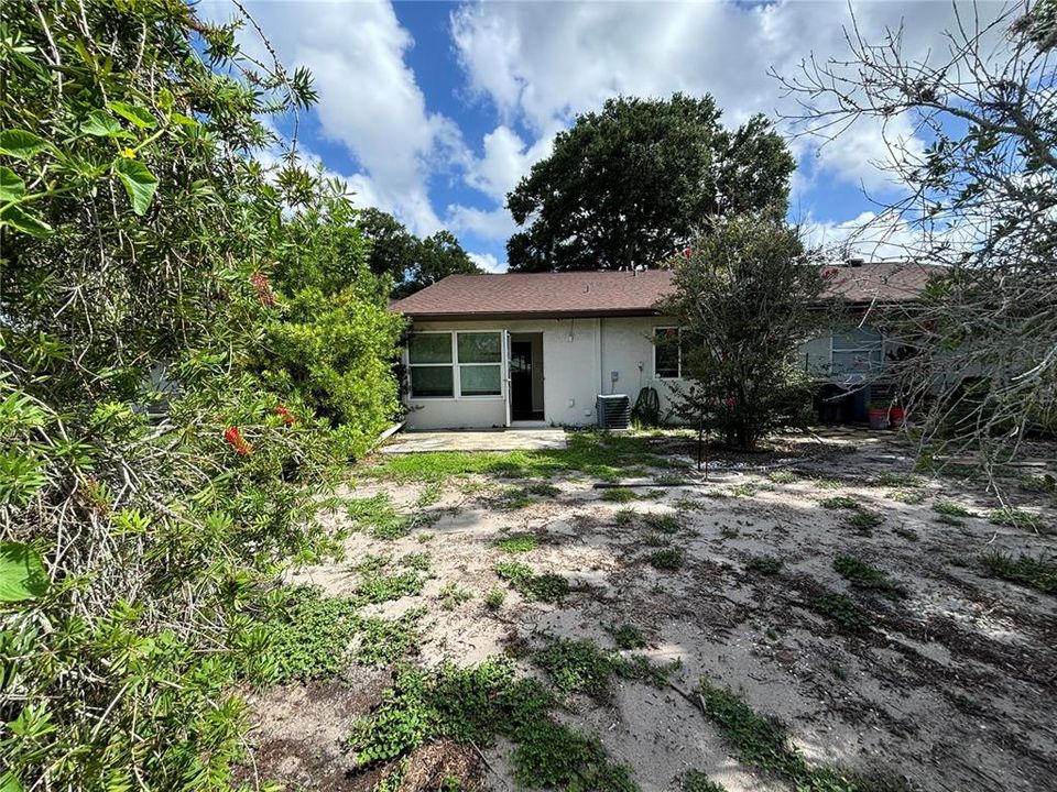 For Rent: $1,750 (2 beds, 2 baths, 1030 Square Feet)