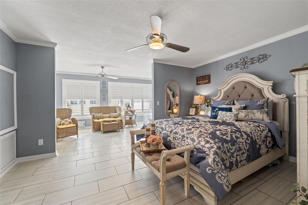 На продажу: $124,999 (1 спален, 1 ванн, 780 Квадратных фут)