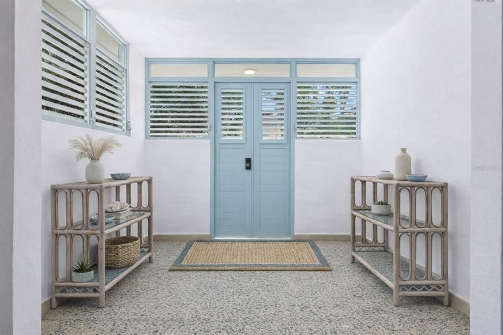 En Renta: $2,950 (2 camas, 2 baños, 819 Pies cuadrados)