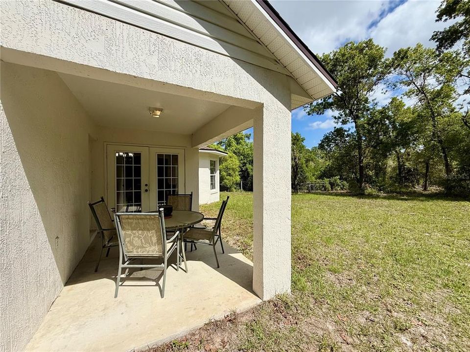En Venta: $374,000 (2 camas, 2 baños, 1596 Pies cuadrados)