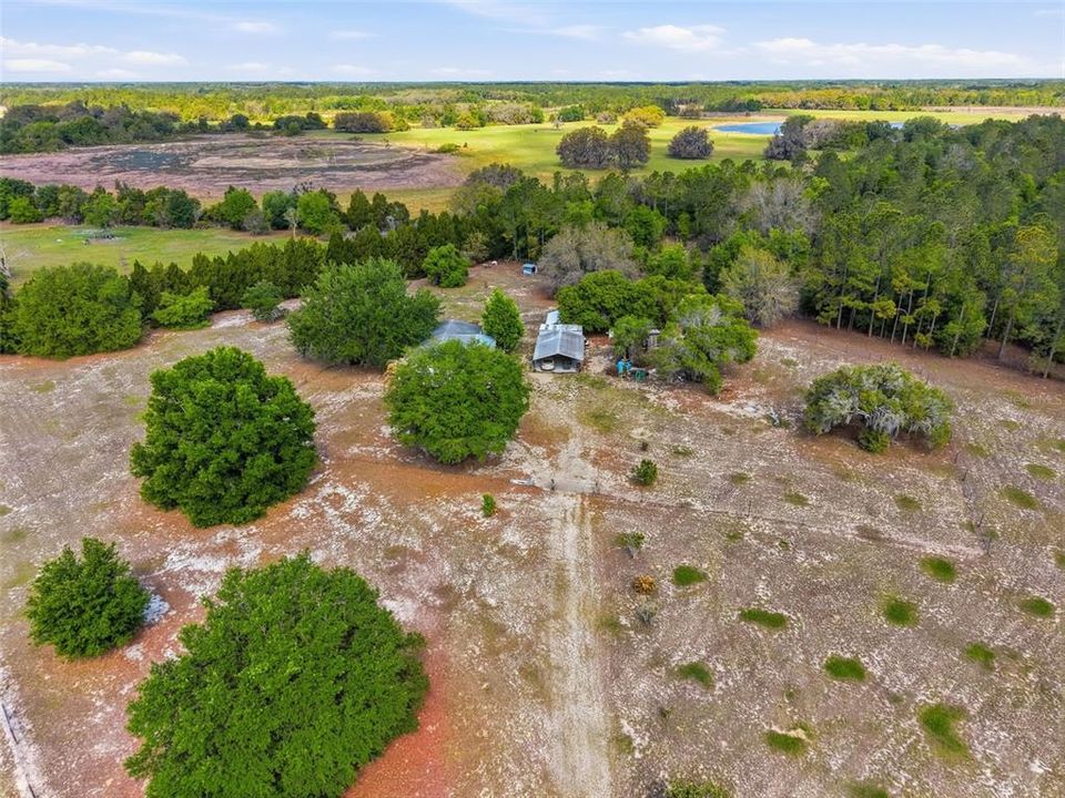 На продажу: $280,000 (4.23 acres)