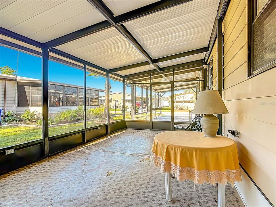 En Venta: $155,900 (2 camas, 2 baños, 1596 Pies cuadrados)
