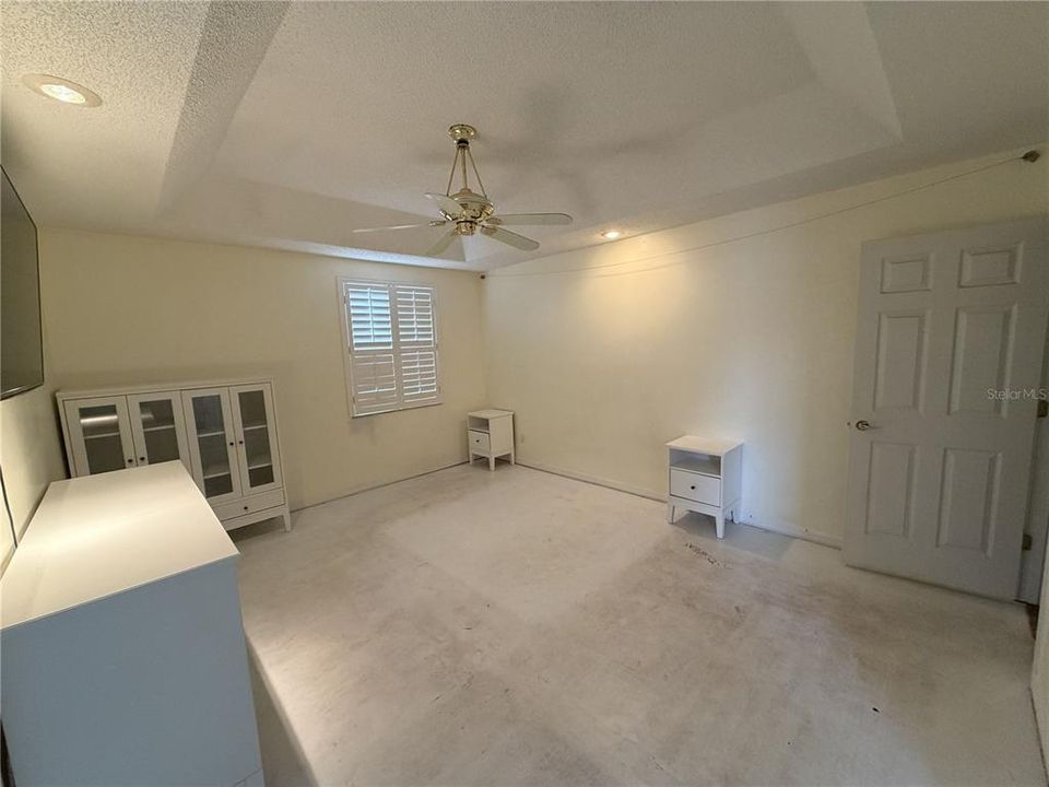 Activo con contrato: $500,000 (4 camas, 2 baños, 2810 Pies cuadrados)