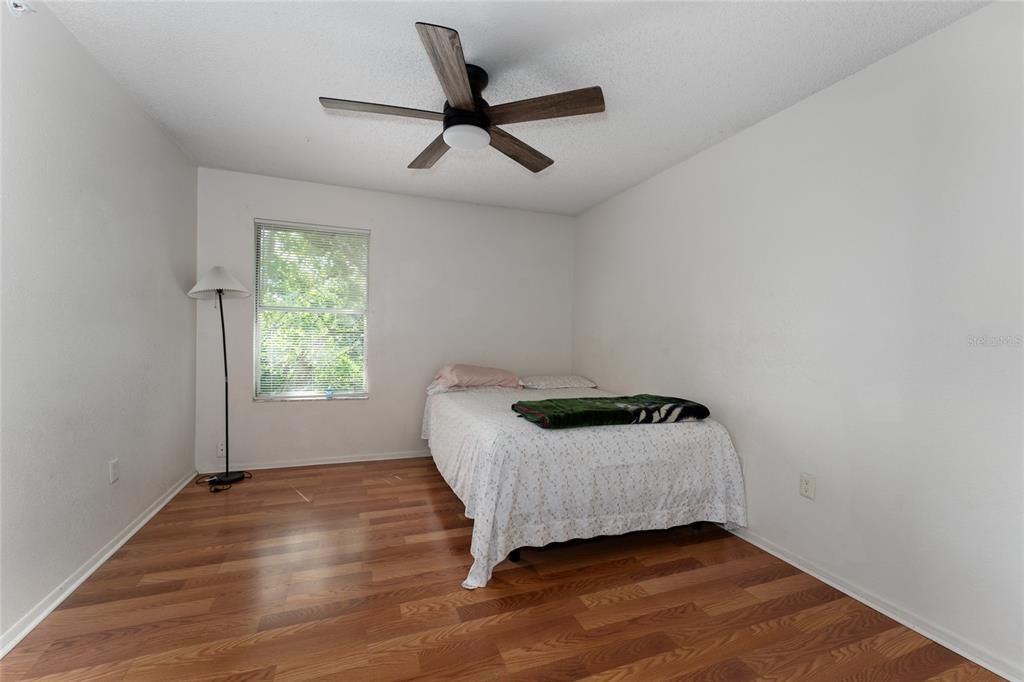 En Venta: $179,990 (2 camas, 2 baños, 1019 Pies cuadrados)