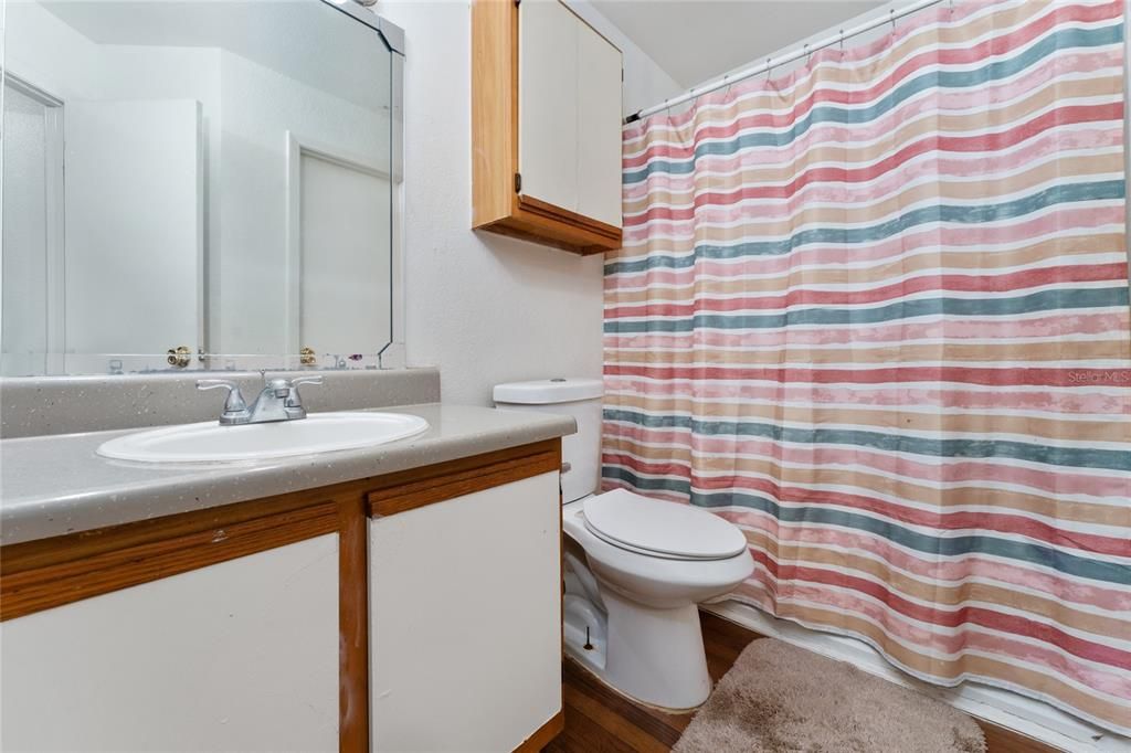 En Venta: $179,990 (2 camas, 2 baños, 1019 Pies cuadrados)