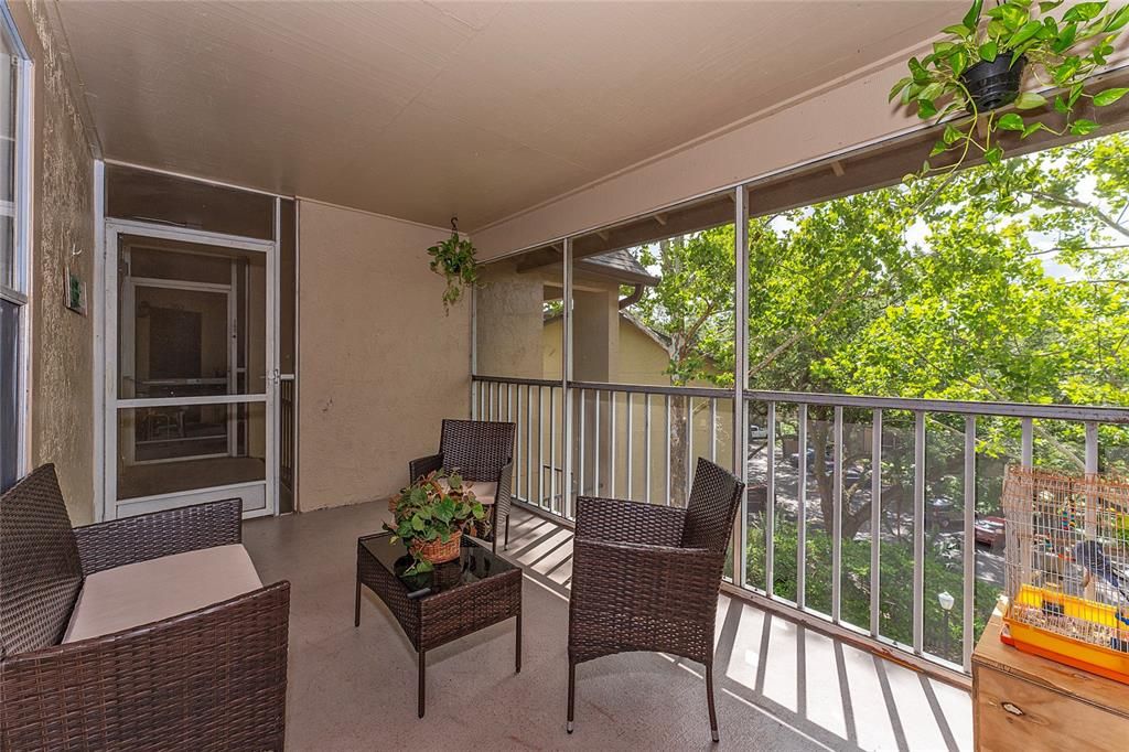 En Venta: $179,990 (2 camas, 2 baños, 1019 Pies cuadrados)