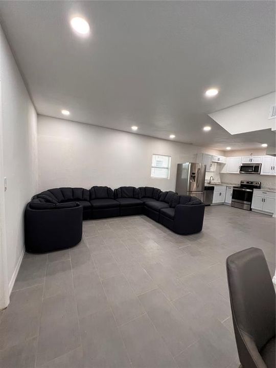 En Venta: $499,000 (5 camas, 0 baños, 1720 Pies cuadrados)