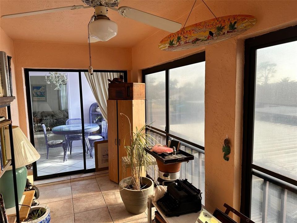 En Venta: $199,900 (2 camas, 2 baños, 1130 Pies cuadrados)