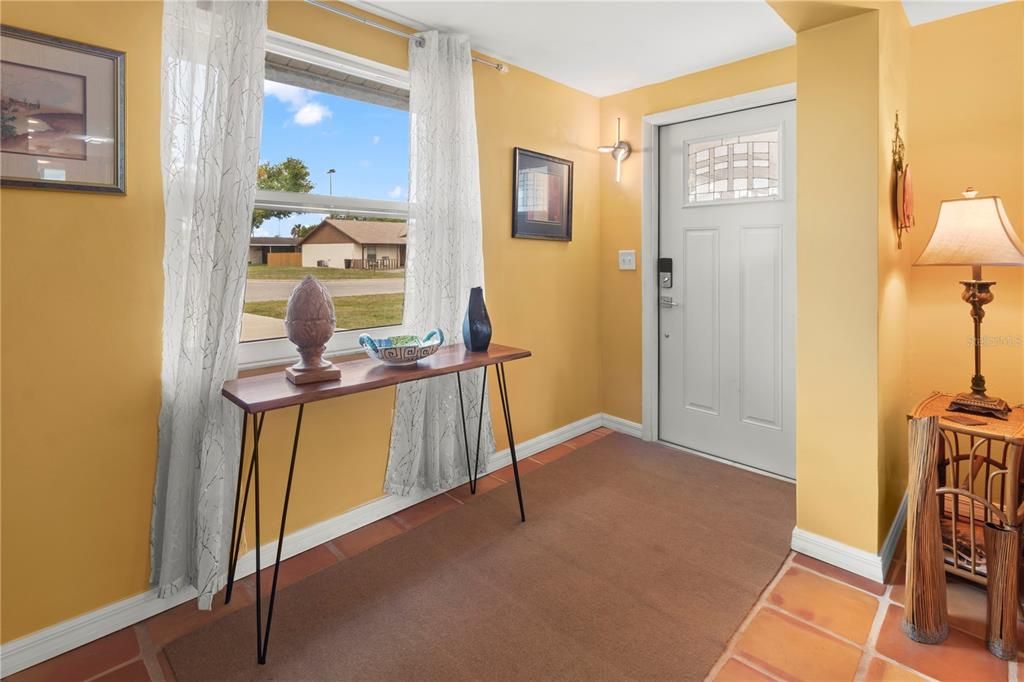 На продажу: $224,900 (3 спален, 2 ванн, 1032 Квадратных фут)