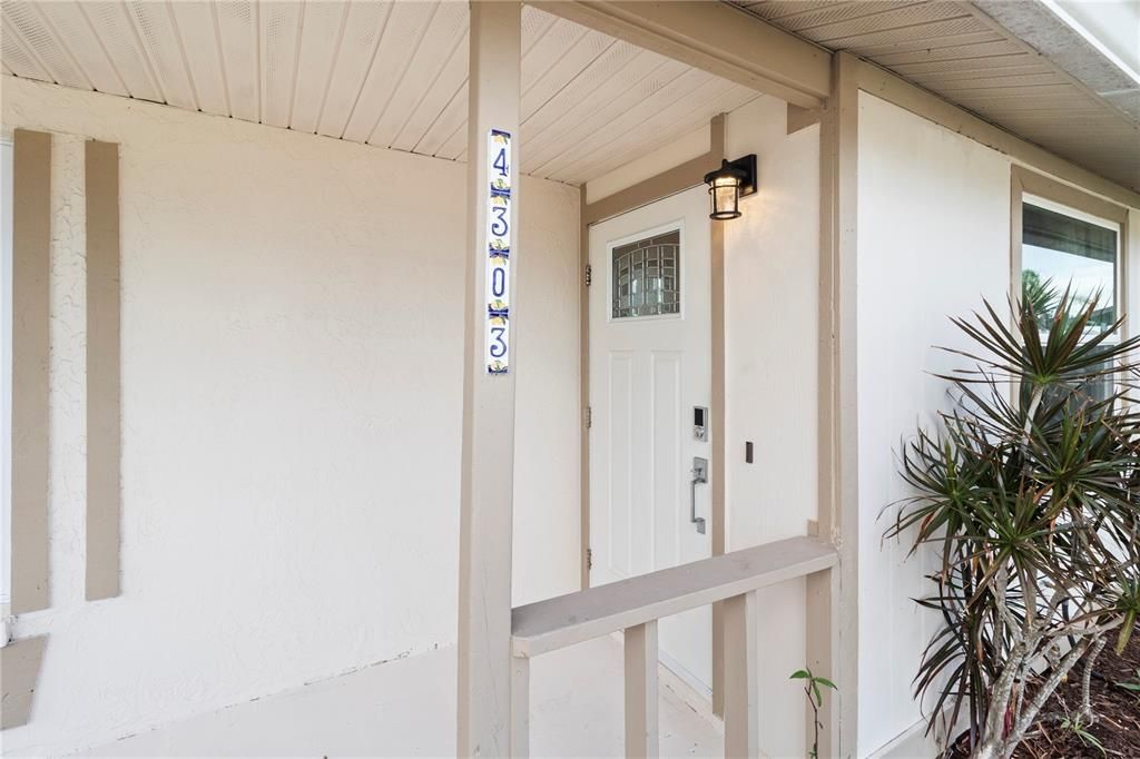 На продажу: $224,900 (3 спален, 2 ванн, 1032 Квадратных фут)