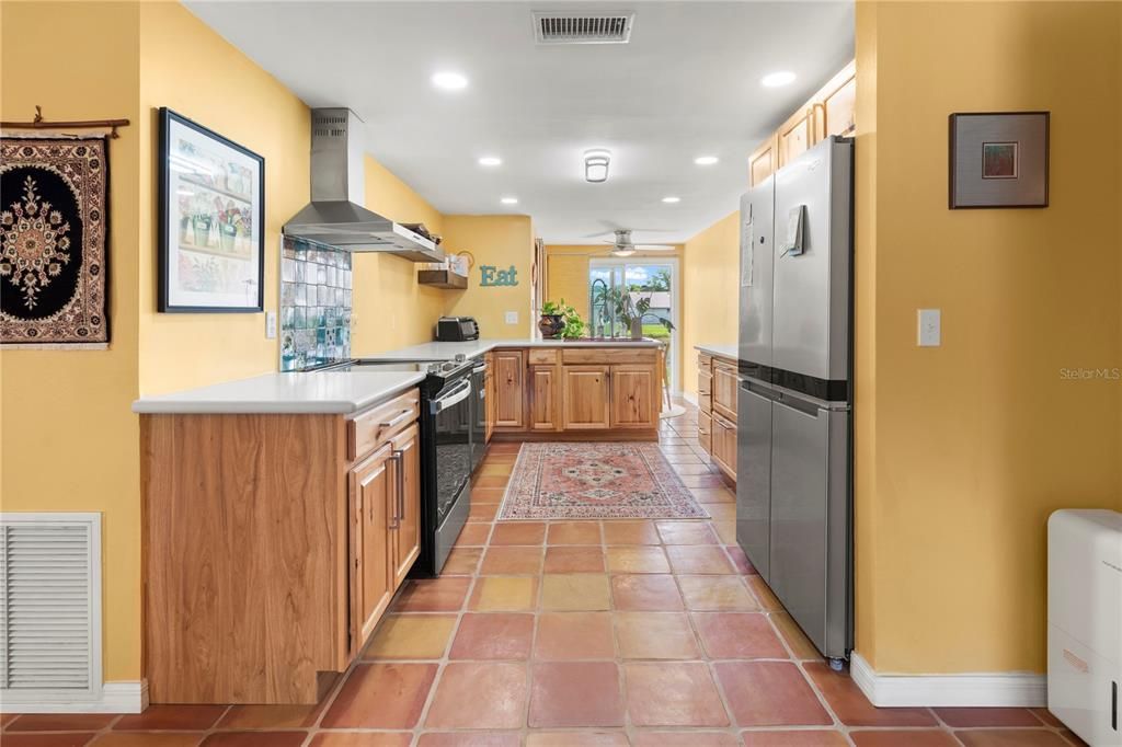 На продажу: $224,900 (3 спален, 2 ванн, 1032 Квадратных фут)