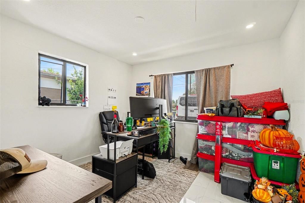 For Sale: $300,000 (4 beds, 2 baths, 1344 Square Feet)