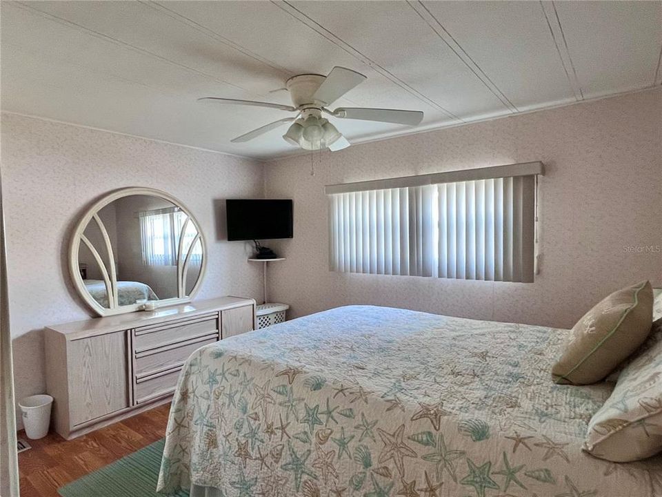 На продажу: $169,000 (3 спален, 2 ванн, 1144 Квадратных фут)